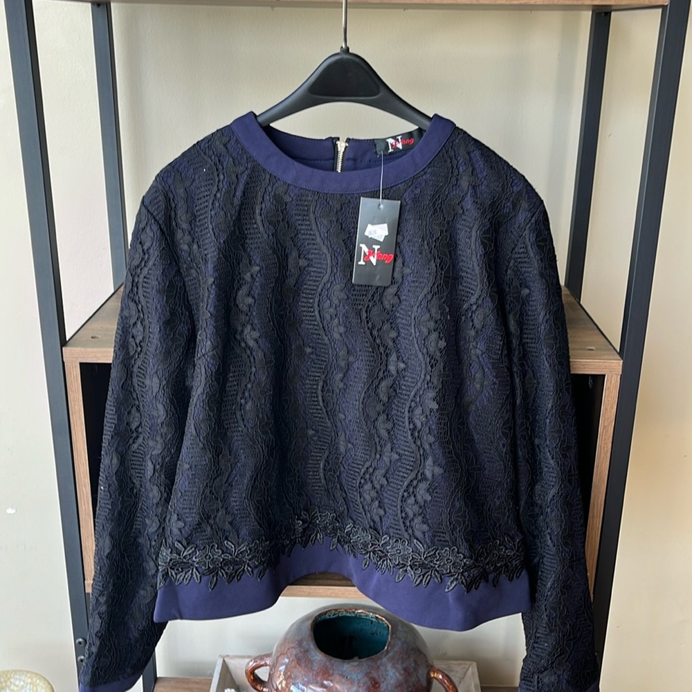 Nancy Zhang lace overlay, navy and black ailed zipper xl ( feels like L)